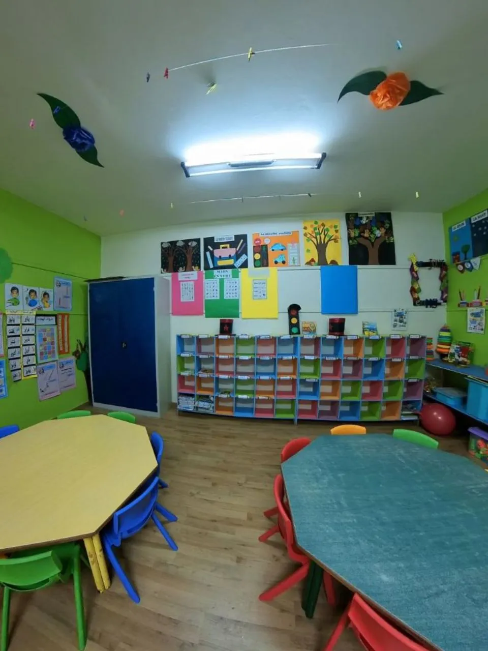 Groupe Scolaire Amine Espace bibliothèque